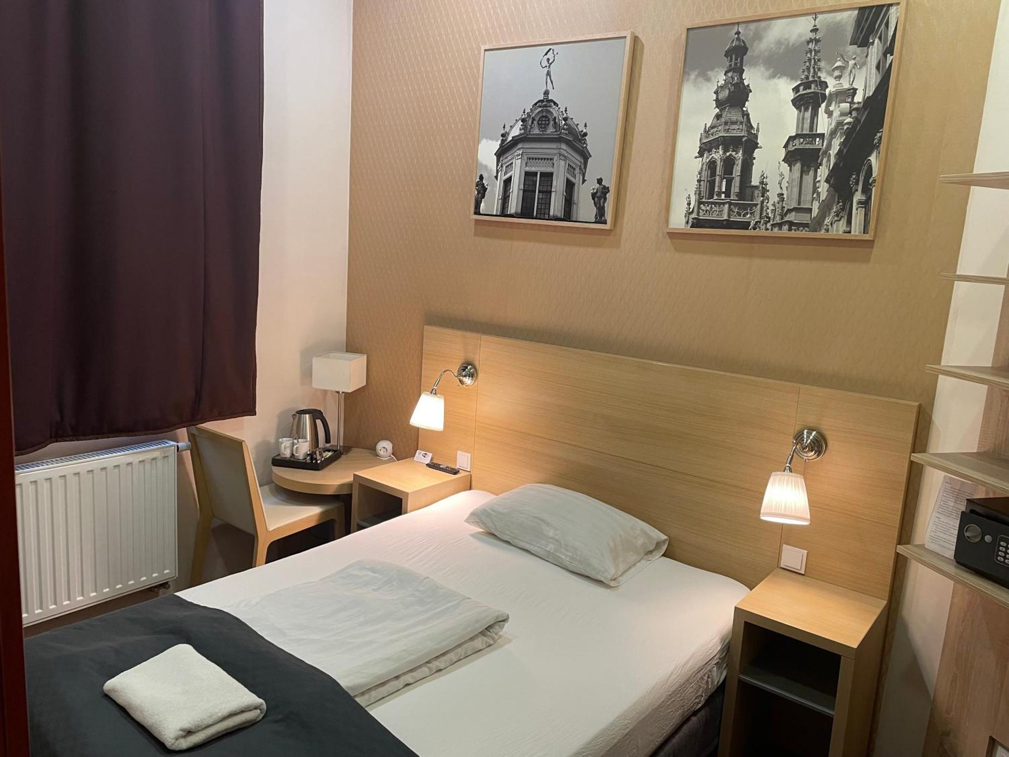 Budapest Citi Guesthouse - Self Check In Екстер'єр фото